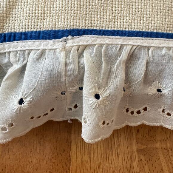 Vintage Bluebird Birdhouse Cross Stitch Pillow Eyelet Lace Ruffle Cottage Core - Picture 8 of 11